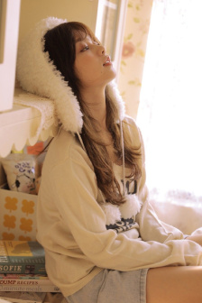 天美传媒MV免费观看英雄救美